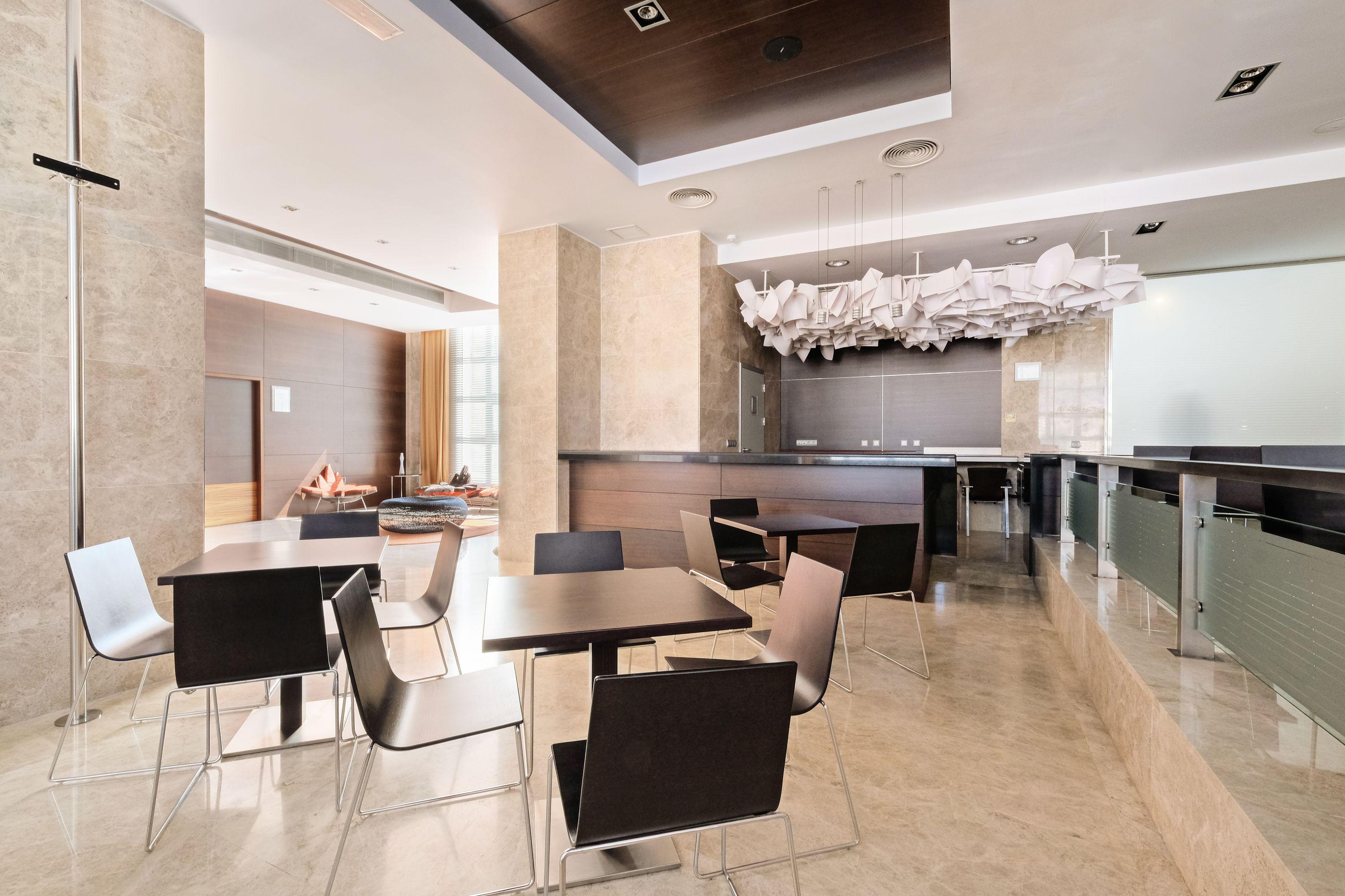 Hotel Envia Almeria Spa & Golf Aguadulce  Exterior photo The interior of the restaurant